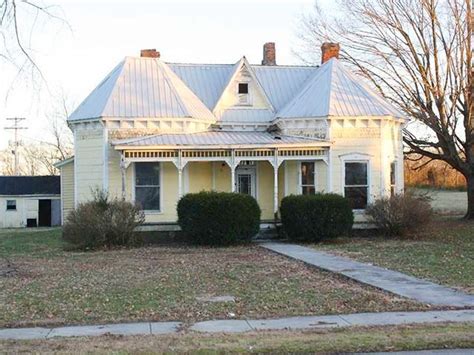 The <b>house</b> certainly has curb appeal, and the inside has many original elements. . Old houses under 50 000